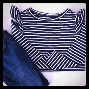 Woman’s White & Blue 👕